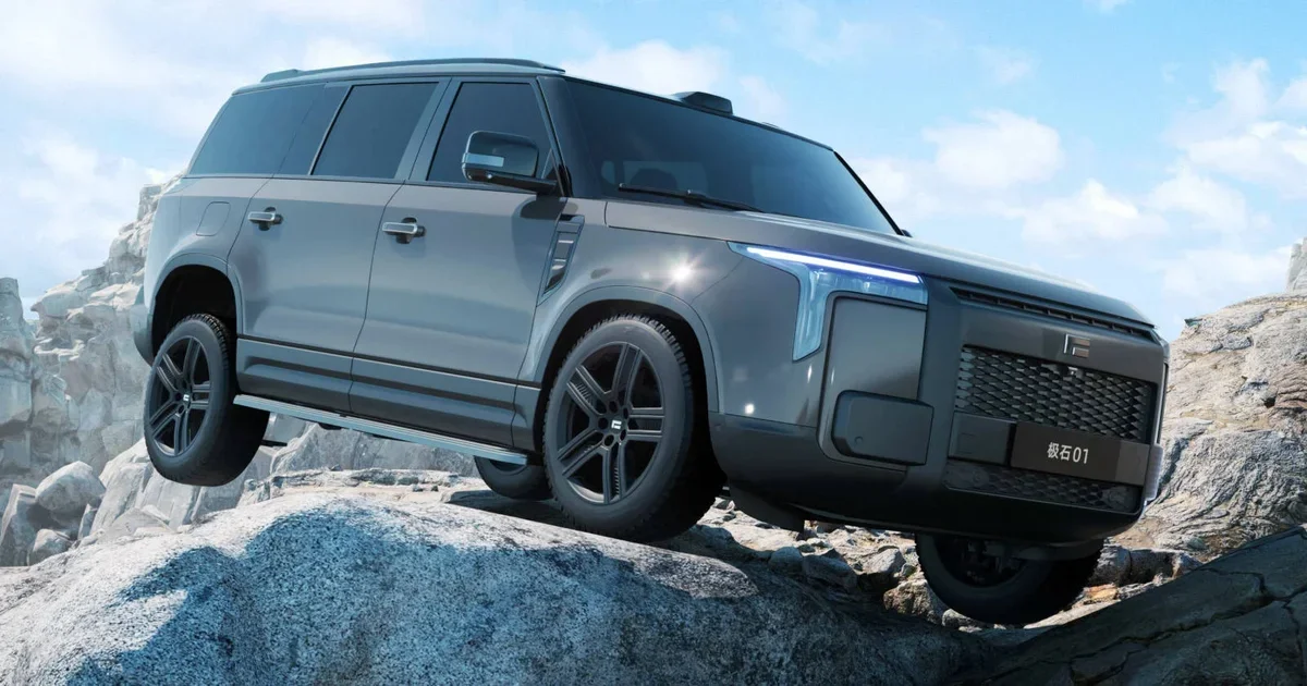 Hybrid Cars in UAE: Used Hybrids & SUVs